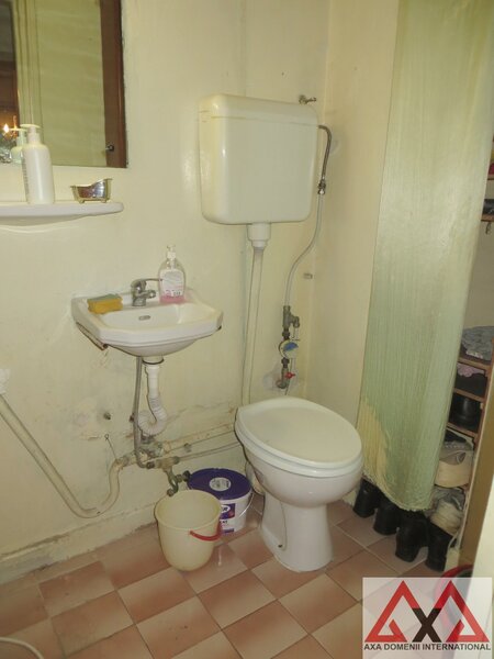 Titan, metrou Nicolae Grigorescu, apartament 4 camere, etaj 1, bloc H.